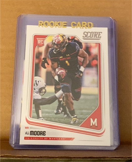 2018 Panini Score #384 D.J. Moore Rookie Card — front