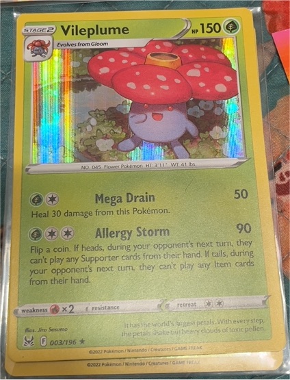 2022 Pokémon SWSH11: Lost Origin #003 Vileplume — front