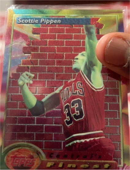 1993-94 Topps Finest #105 Scottie Pippen — front
