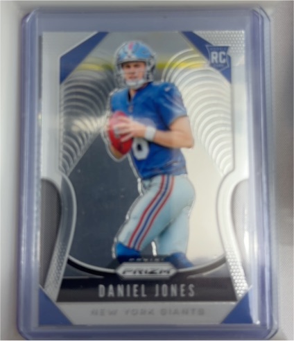 2019 Panini Prizm #302 Daniel Jones — front