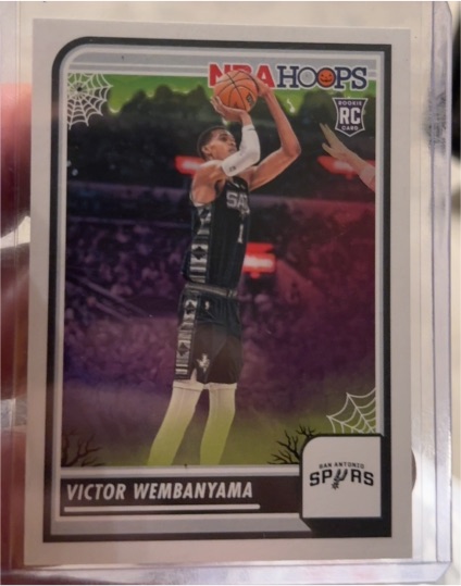 2023-24 Panini Haunted Hoops #108 Victor Wembanyama — front