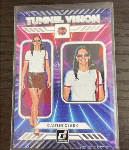 2025 Donruss WNBA #1 Caitlin Clark Tunnel Vision — front