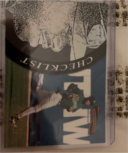 1996 Pinnacle Aficionado #196 Ken Griffey Jr. — front