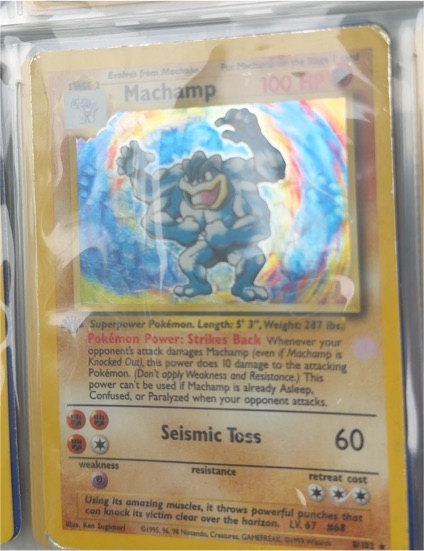 1995 Pokémon Base Set #8 Machamp — front