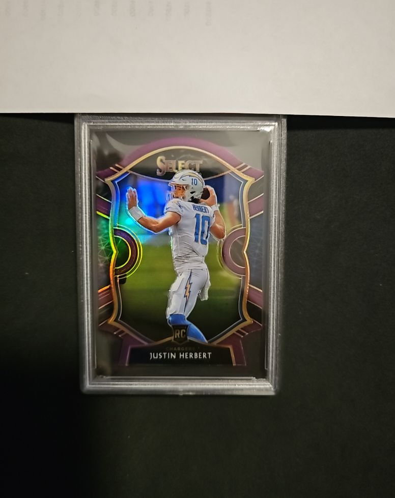 2020 Panini Select #44 Justin Herbert — front