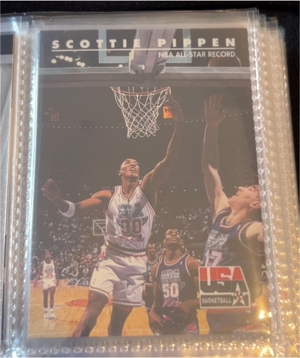 1992 SkyBox USA #70 Scottie Pippen — front