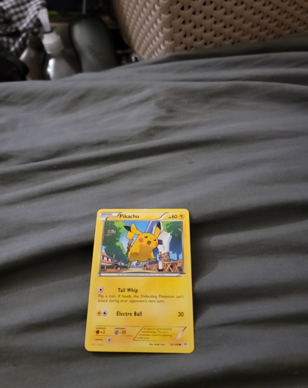 2016 Pokémon TCG Roaring Skies #20 Pikachu — front