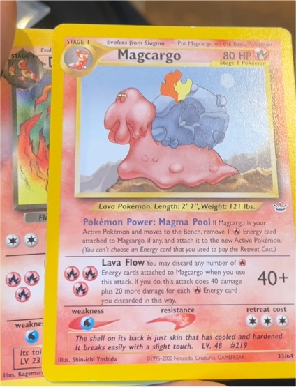 2000 Pokémon Neo Revelation #33 Magcargo — front