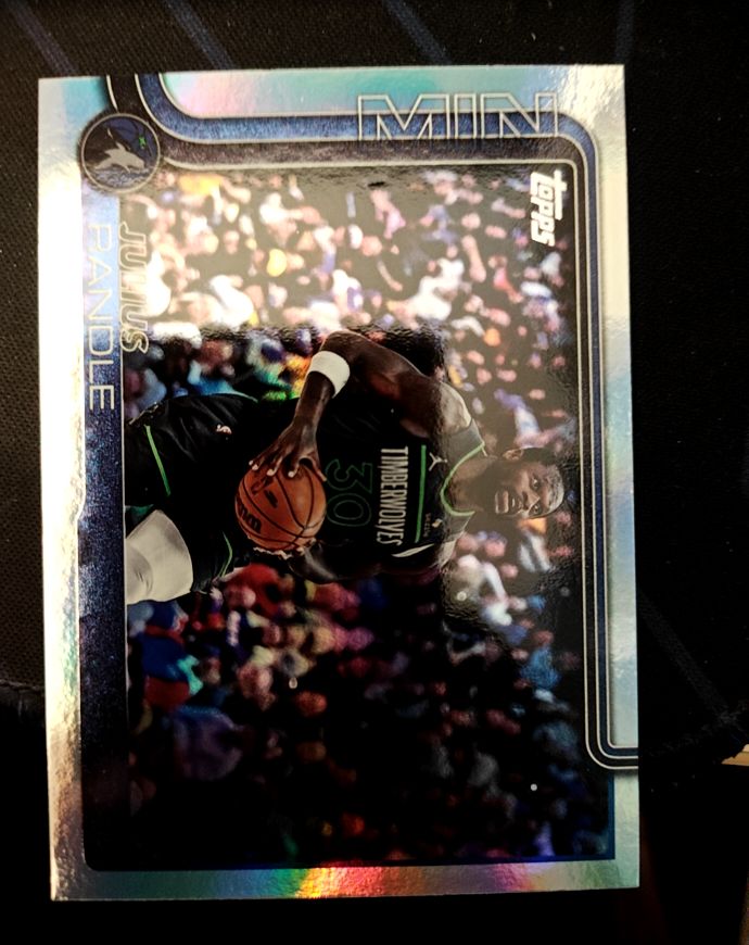 2025-26 Topps #110 Julius Randle — front