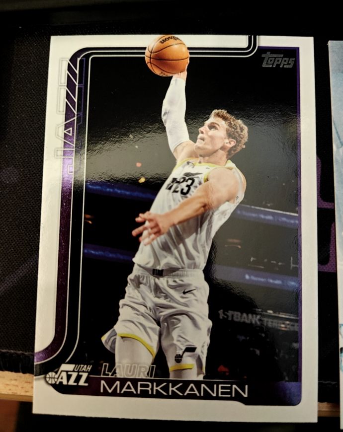 2025-26 Topps #129 Lauri Markkanen — front