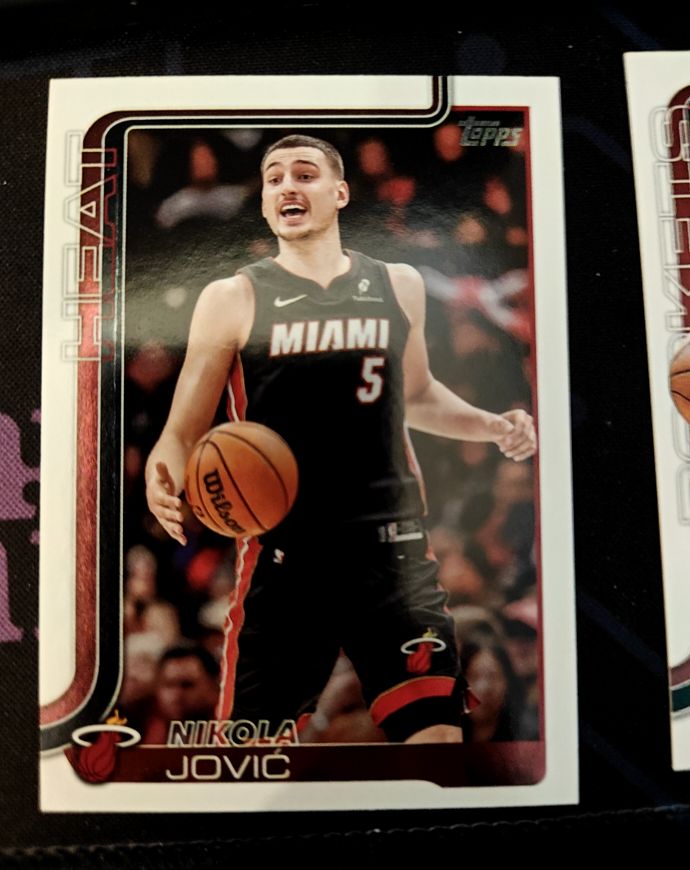 2025-26 Topps #76 Nikola Jović — front