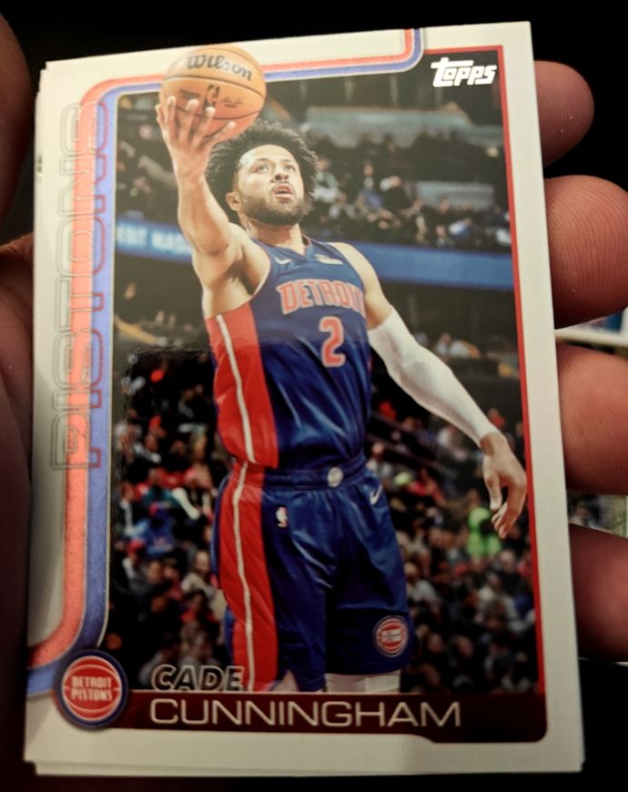 2025-26 Topps #40 Cade Cunningham — front