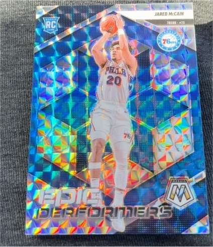 2024-25 Panini Mosaic #13 Jared McCain Epic Performers Silver Mosaic Prizm RC — front