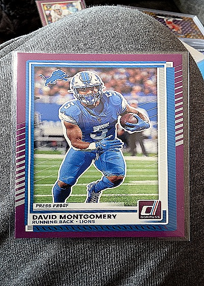 2025 Donruss #159 David Montgomery — front