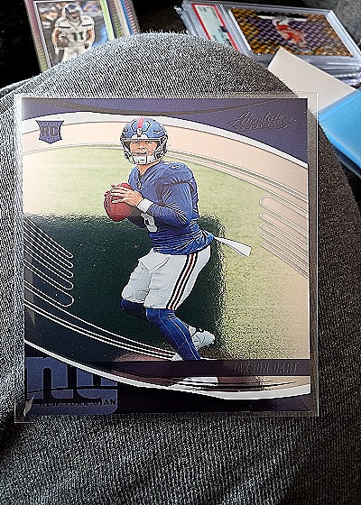 2025 Panini Absolute #137 Jaxson Dart — front