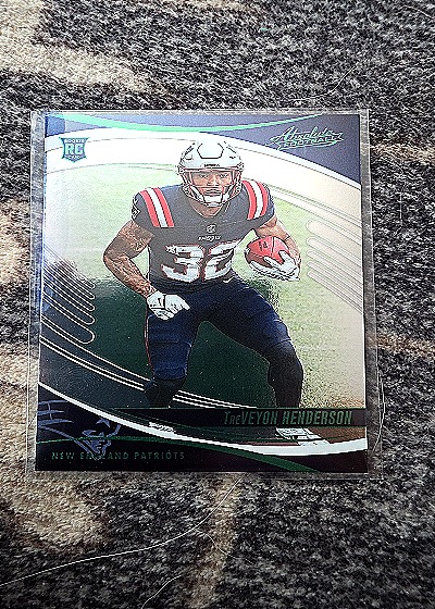 2025 Panini Absolute #188 TreVeyon Henderson — front