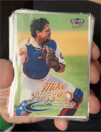 1999 Fleer Ultra #65 Mike Piazza — front