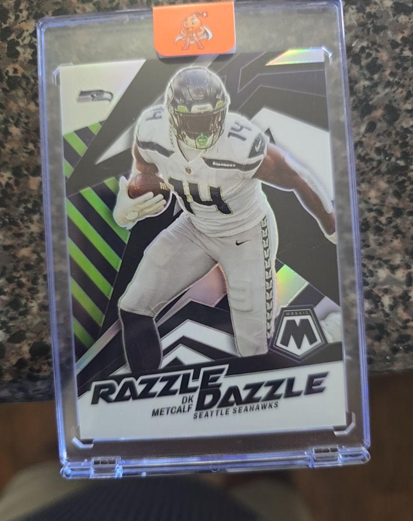 2022 Panini Mosaic #RD-14 DK Metcalf Razzle Dazzle — front