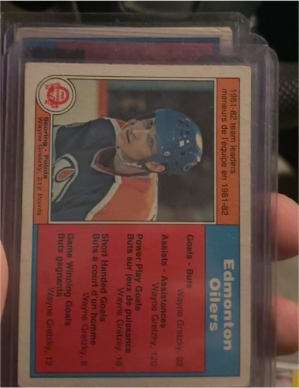 1982-83 O-Pee-Chee #99 Wayne Gretzky — front