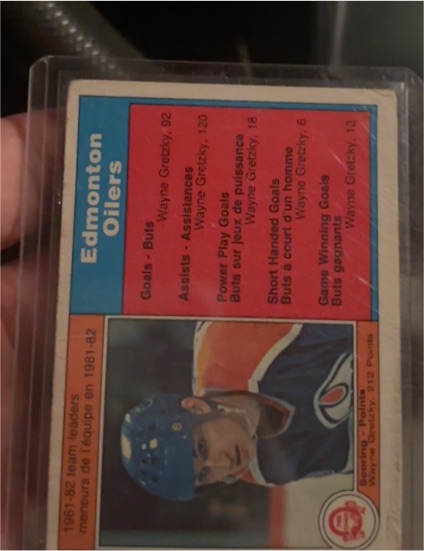 1982-83 O-Pee-Chee #99 Wayne Gretzky — front