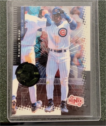 1999 Upper Deck Ionix #15 Sammy Sosa — front