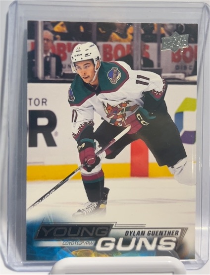 2022-23 Upper Deck Young Guns #497 Dylan Guenther — front