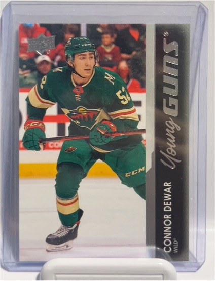 2021-22 Upper Deck Young Guns #702 Connor Dewar — front
