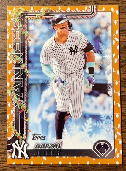 2025 Topps Holiday #H161 Aaron Judge — front