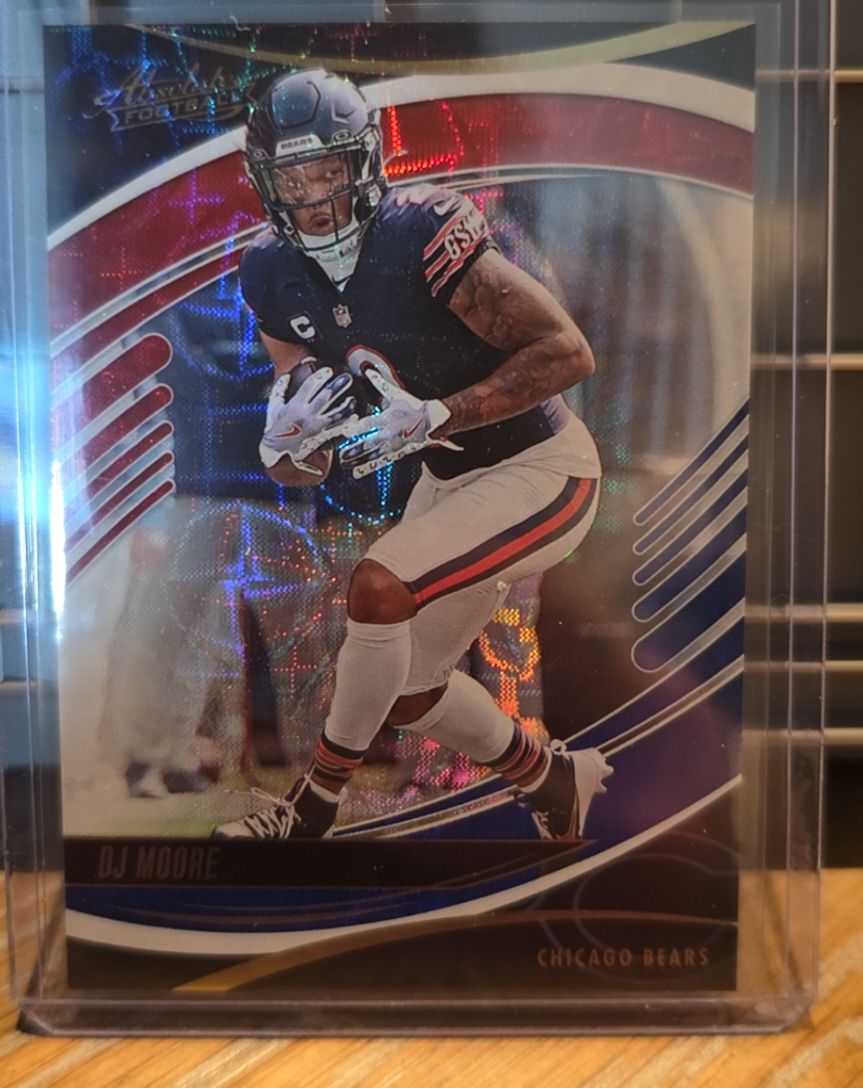2025 Panini Absolute #30 DJ Moore — front