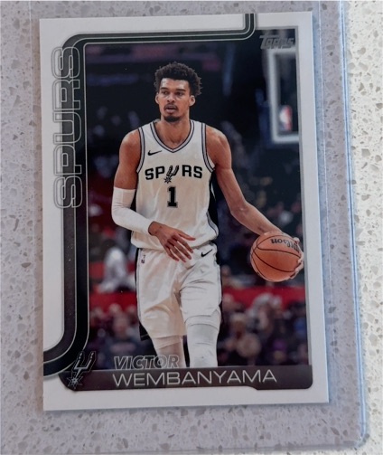 2025-26 Topps #195 Victor Wembanyama — front