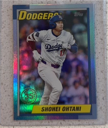 2025 Topps Update #U90-33 Shohei Ohtani 1990 35th Anniversary — front