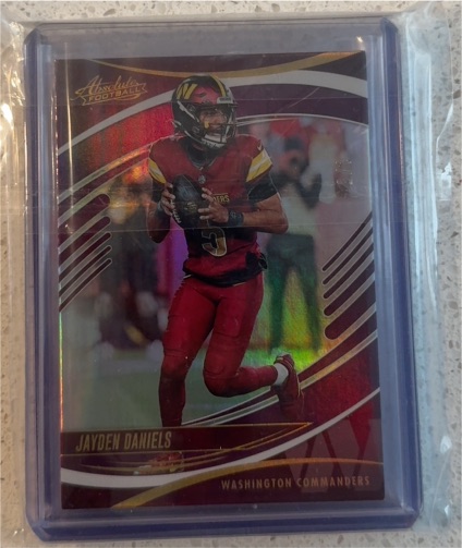 2025 Panini Absolute #44 Jayden Daniels — front