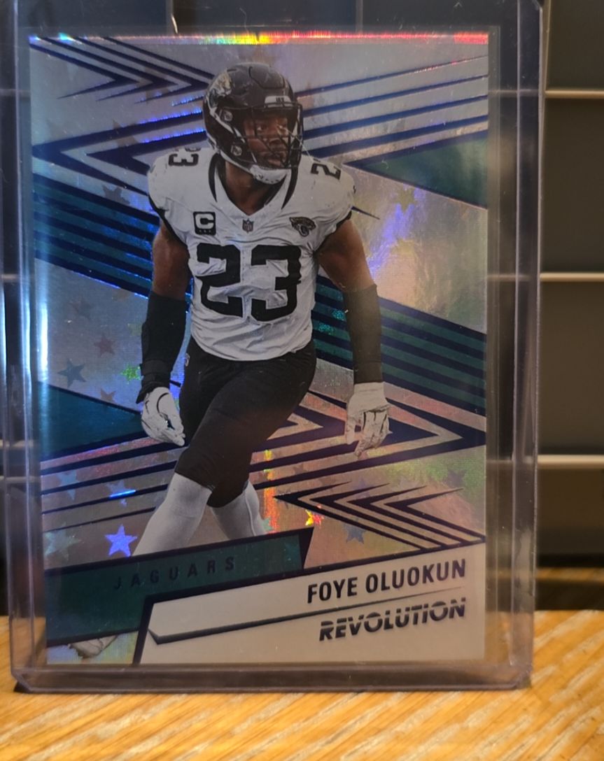 2025 Panini Revolution #3 Foye Oluokun — front