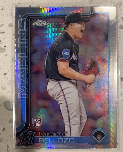 2025 Topps Chrome #122 Valente Bellozo — front