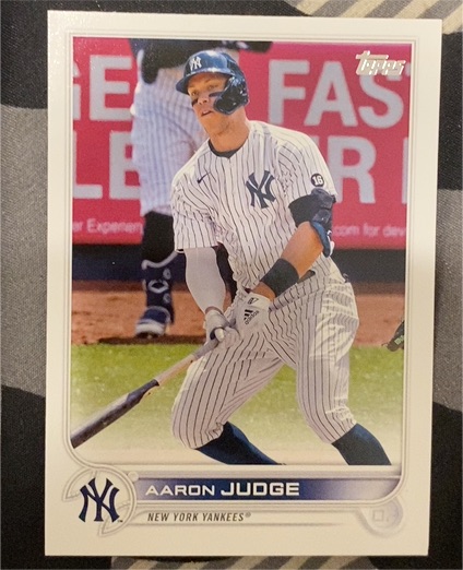 2022 Topps #99 Aaron Judge — front