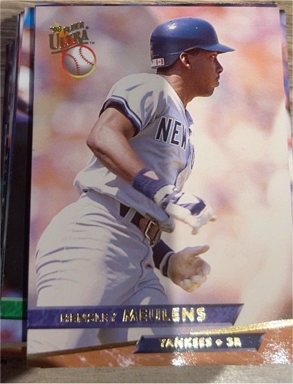 1993 Fleer Ultra #245 Hensley Meulens — front
