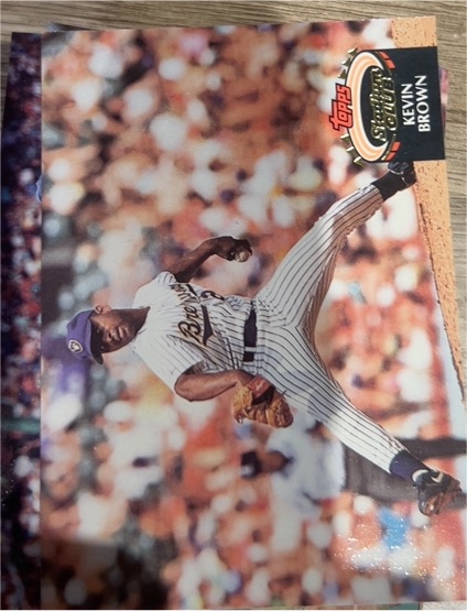 1992 Topps Stadium Club #123 Kevin Brown — front
