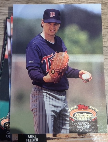 1992 Topps Stadium Club #261 Gary Wayne — front