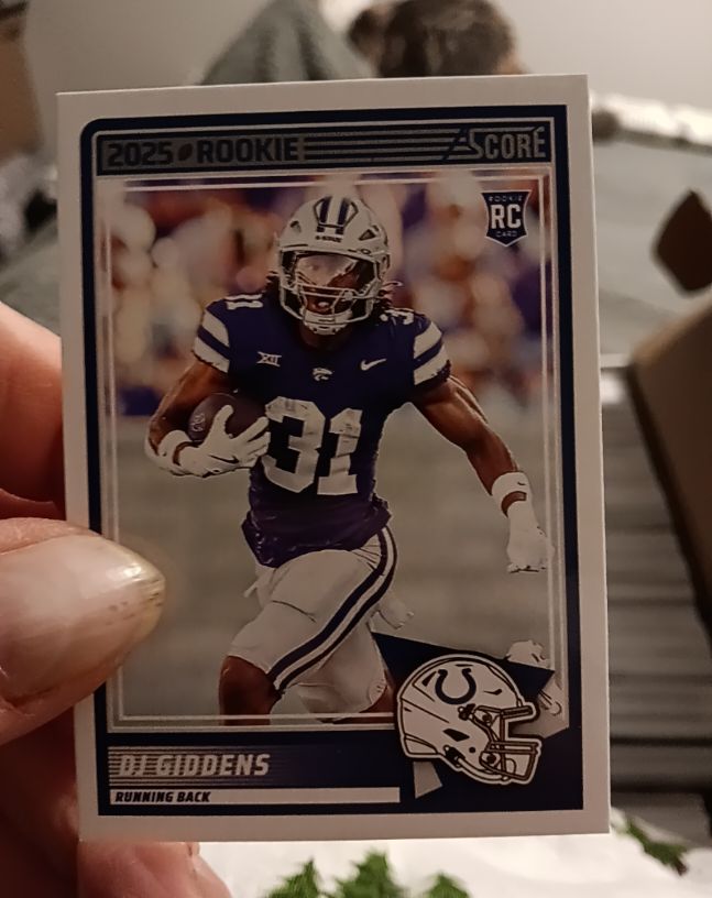 2025 Panini Score #95 DJ Giddens — front