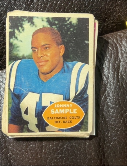 1960 Topps #9 Johnny Sample — front