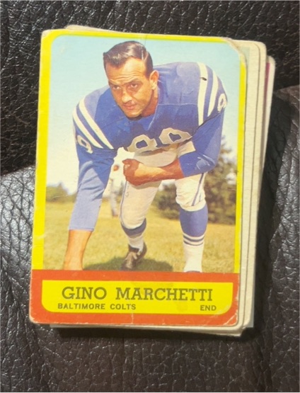 1963 Topps #8 Gino Marchetti — front