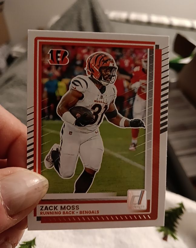2025 Donruss #123 Zack Moss — front