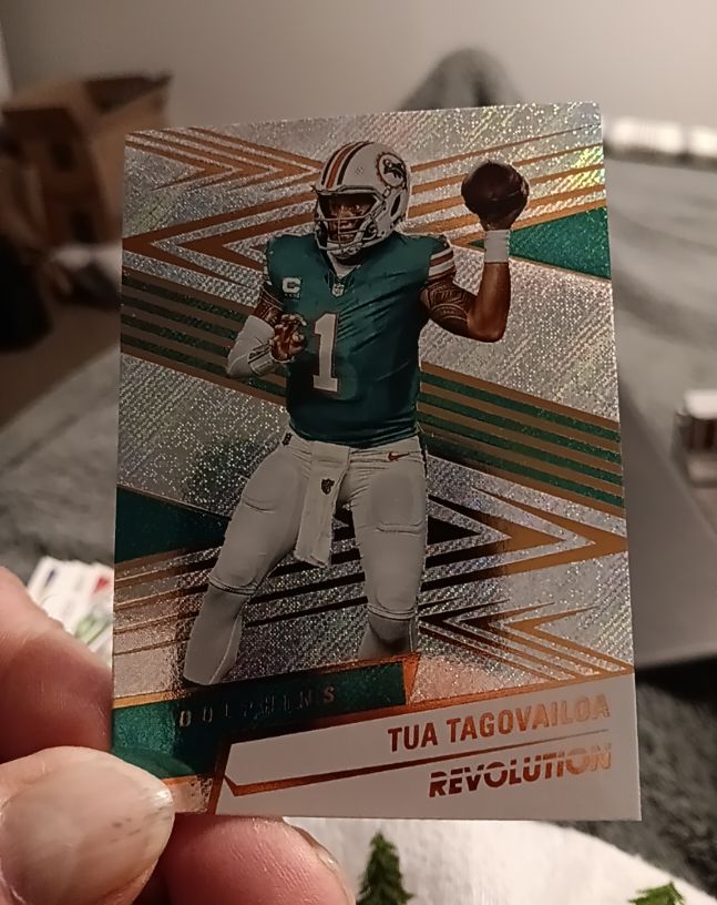 2025 Panini Revolution #195 Tua Tagovailoa — front