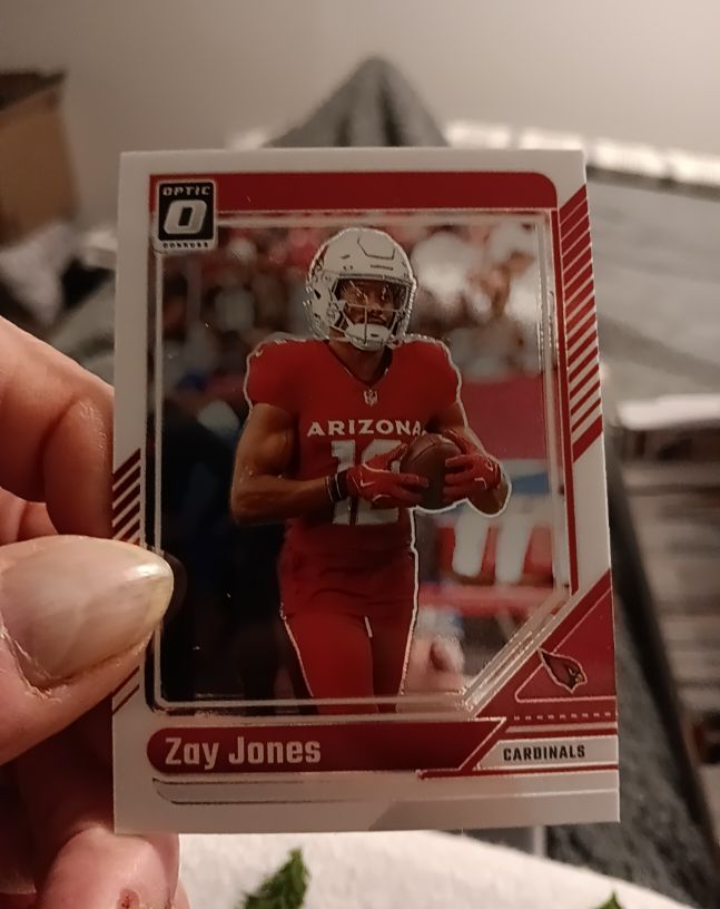 2024 Panini Donruss Optic #4 Zay Jones — front