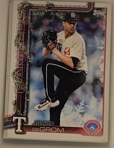 2025 Topps Holiday #H196 Jacob deGrom — front