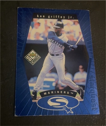 1999 Upper Deck UD Choice Starquest #SQ1 Ken Griffey Jr. — front