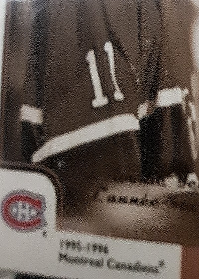 1991 Pro Set #11 Gilbert Perreault — front