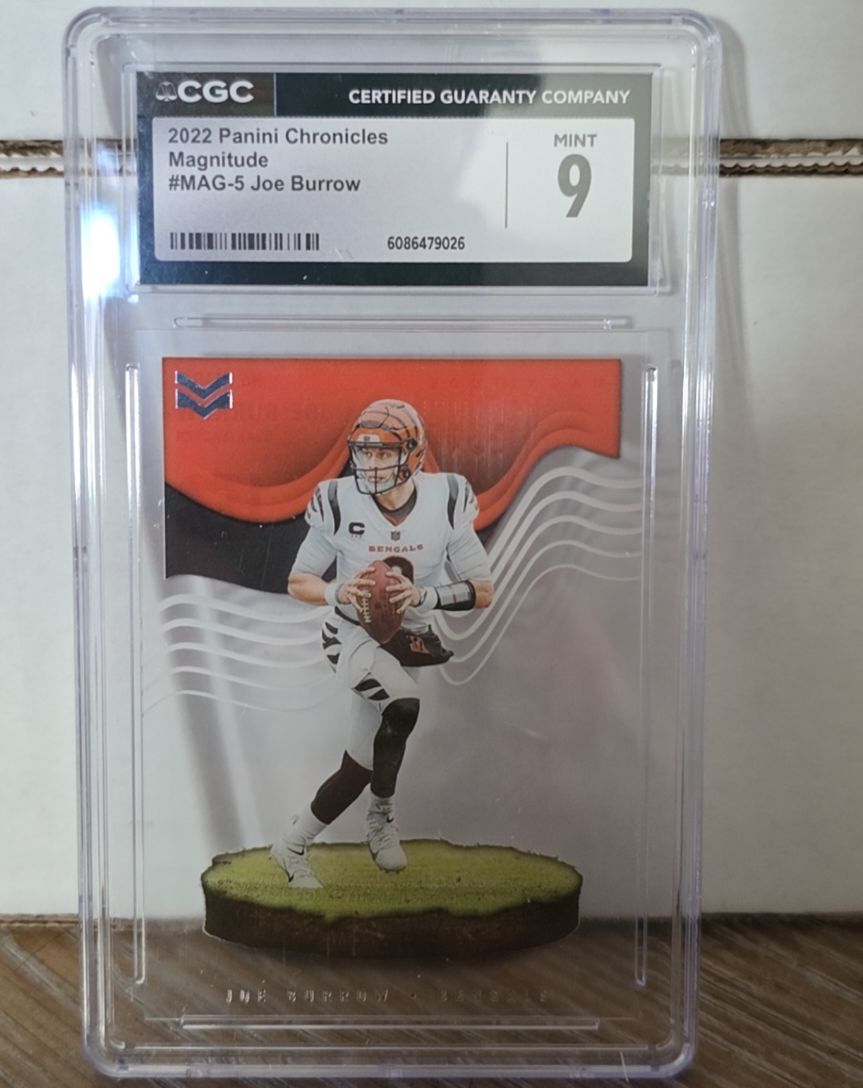 2022 Panini Chronicles Magnitude #MAG-5 Joe Burrow — front