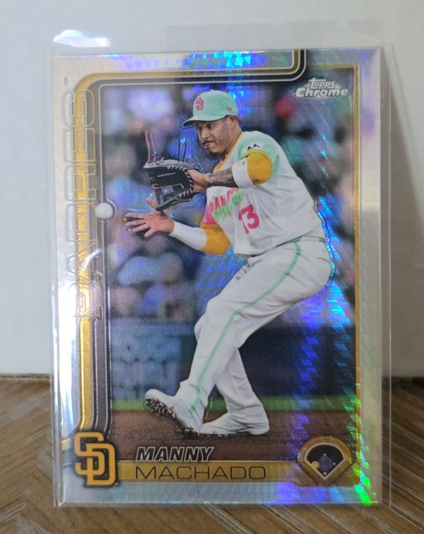 2025 Topps Chrome #53 Manny Machado — front
