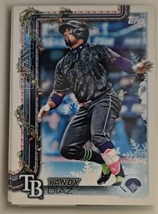 2025 Topps Holiday #H20 Yandy Díaz — front